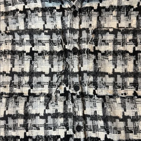 MNML Men’s Raw Edge Flannel Shirt White And Black Size Small‎